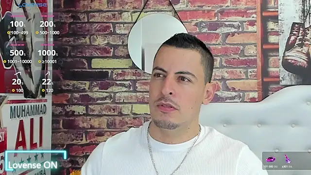 Snapshot of scotty_musicc chatting on September 8, 7:46 pm scotty musicc online show from September 8, 7:46 pm