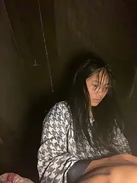 Snapshot of EmLy02 chatting on September 9, 11:26 pm EmLy02 online show from September 9, 11:26 pm