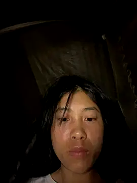 Snapshot of EmLy02 chatting on September 19, 1:23 pm EmLy02 online show from September 19, 1:23 pm