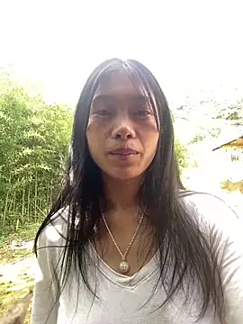 Snapshot of EmLy02 chatting on October 10, 2:10 am EmLy02 online show from October 10, 2:10 am