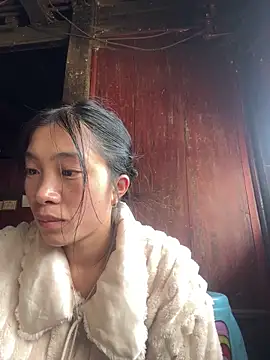 EmLy02 online show from March 19, 5:55 am