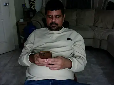 Snapshot of Diabloproducciones chatting on September 21, 12:12 am Diabloproducciones online show from September 21, 12:12 am