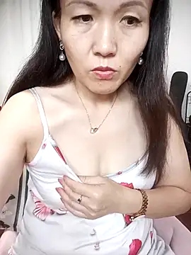 Snapshot of Joanna1122 chatting on September 23, 4:59 am Joanna1122 online show from September 23, 4:59 am