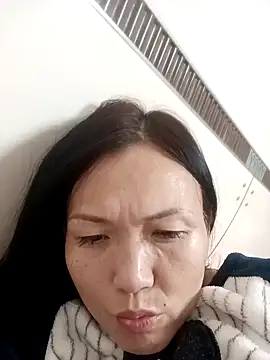 Joanna1122 online show from October 25, 7:30 pm