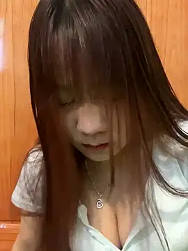 qinejr37 online show from October 28, 1:31 am