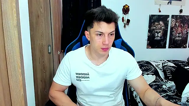 Snapshot of javiersexymann chatting on January 23, 7:07 pm javiersexymann online show from January 23, 7:07 pm