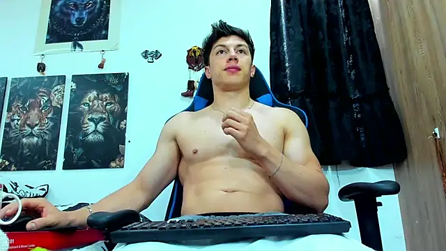 Snapshot of javiersexymann chatting on March 5, 7:49 pm javiersexymann online show from March 5, 7:49 pm