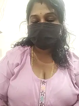 Snapshot of chaitara-reddy chatting on October 30, 6:04 am chaitara-reddy online show from October 30, 6:04 am