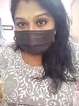 Snapshot of chaitara-reddy chatting on December 15, 9:46 am chaitara-reddy online show from December 15, 9:46 am