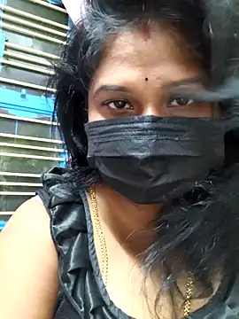Snapshot of chaitara-reddy chatting on April 25, 5:21 pm chaitara-reddy online show from April 25, 5:21 pm