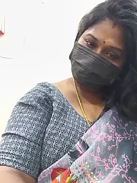 Snapshot of chaitara-reddy chatting on May 16, 6:43 am chaitara-reddy online show from May 16, 6:43 am