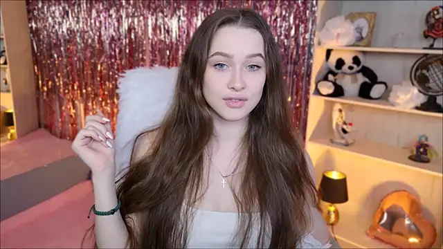 ArielSykes online show from April 16, 7:03 pm