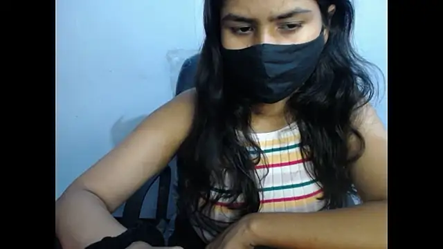 Snapshot of Vanya_7 chatting on October 18, 7:09 am Vanya 7 online show from October 18, 7:09 am