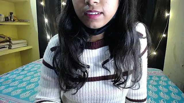 Snapshot of Vanya_7 chatting on November 5, 8:36 am Vanya 7 online show from November 5, 8:36 am