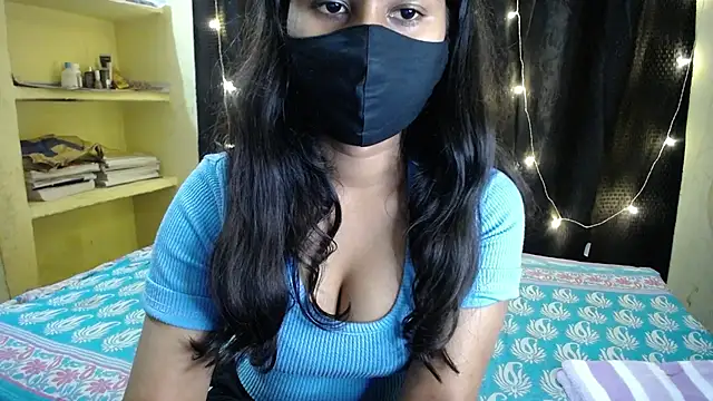 Snapshot of Vanya_7 chatting on November 6, 8:48 am Vanya 7 online show from November 6, 8:48 am