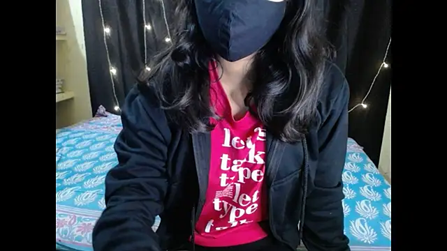 Snapshot of Vanya_7 chatting on December 2, 4:24 pm Vanya 7 online show from December 2, 4:24 pm