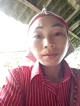 lucybaby00 online show from September 12, 2:44 am