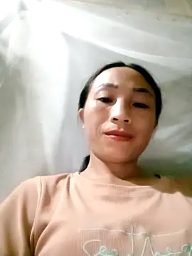 lucybaby00 online show from September 12, 2:50 pm