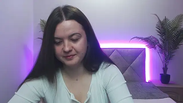 Snapshot of MavkaCute chatting on November 18, 7:07 pm MavkaCute online show from November 18, 7:07 pm