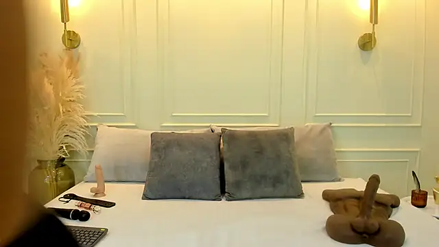 Snapshot of gabysanta_ chatting on October 7, 12:46 pm gabysanta online show from October 7, 12:46 pm