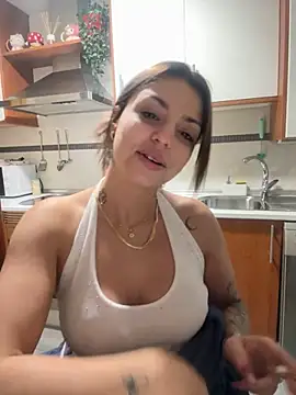 Snapshot of NoeliaGarcia17 chatting on October 26, 11:42 pm NoeliaGarcia17 online show from October 26, 11:42 pm