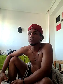 Snapshot of Galil572 chatting on October 28, 3:58 pm Galil572 online show from October 28, 3:58 pm