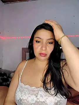 Snapshot of Anahibella chatting on October 22, 4:46 am Anahibella online show from October 22, 4:46 am