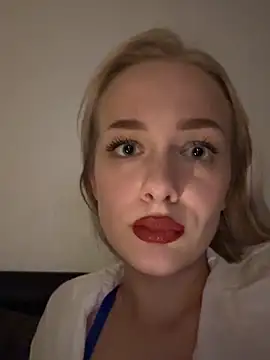 DaryaDoll online show from November 21, 11:03 pm