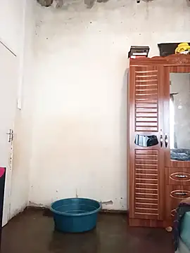 Snapshot of small_D94 chatting on October 3, 10:45 am small D94 online show from October 3, 10:45 am