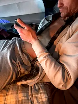 handyman7766 online show from November 15, 9:00 pm