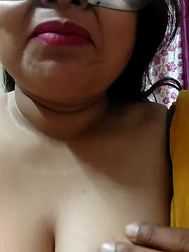 Snapshot of sana_khan666 chatting on October 9, 8:51 pm sana khan666 online show from October 9, 8:51 pm