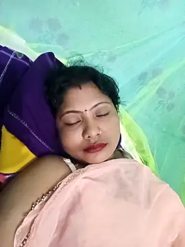 Snapshot of Apkisona8 chatting on September 15, 5:40 am Apkisona8 online show from September 15, 5:40 am