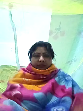 Snapshot of Apkisona8 chatting on November 19, 5:07 am Apkisona8 online show from November 19, 5:07 am