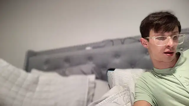 Snapshot of bbgurlnickii chatting on September 12, 4:34 am bbgurlnickii online show from September 12, 4:34 am