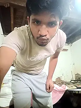 Snapshot of sexofbro chatting on September 28, 8:42 am sexofbro online show from September 28, 8:42 am