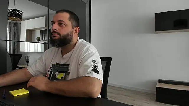 Snapshot of DravenPeak chatting on September 10, 9:31 am DravenPeak online show from September 10, 9:31 am