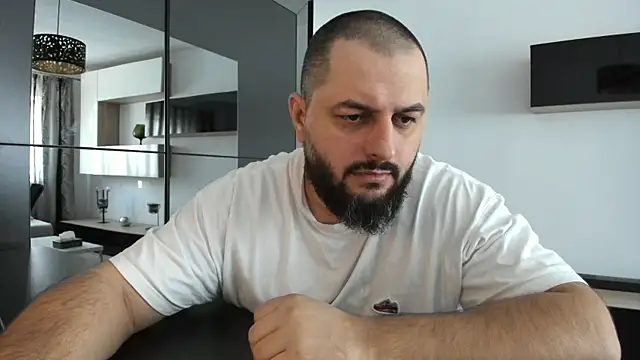 Snapshot of DravenPeak chatting on September 20, 7:09 am DravenPeak online show from September 20, 7:09 am