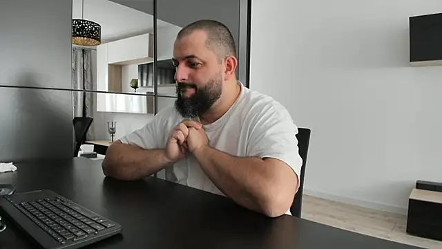 Snapshot of DravenPeak chatting on September 22, 9:11 am DravenPeak online show from September 22, 9:11 am