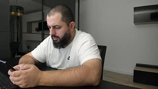 Snapshot of DravenPeak chatting on September 29, 6:24 pm DravenPeak online show from September 29, 6:24 pm