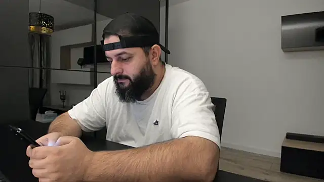 Snapshot of DravenPeak chatting on October 12, 3:33 pm DravenPeak online show from October 12, 3:33 pm