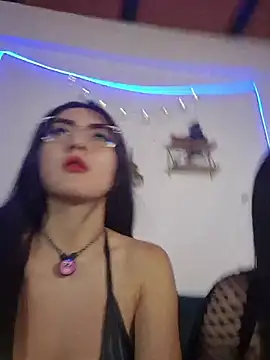 Snapshot of 77Neferkitty77 chatting on November 4, 9:36 pm 77Neferkitty77 online show from November 4, 9:36 pm