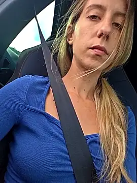 Snapshot of PetiteSecrets chatting on September 24, 4:10 pm PetiteSecrets online show from September 24, 4:10 pm