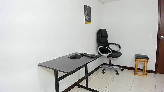 Aisha hotts777 online show from February 23, 3:48 am