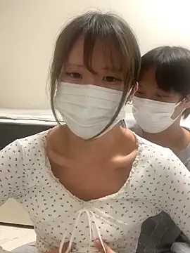 Snapshot of reon_reonreon chatting on November 11, 6:57 am reon reonreon online show from November 11, 6:57 am