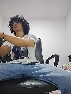 SoloRizo online show from November 18, 2:28 am