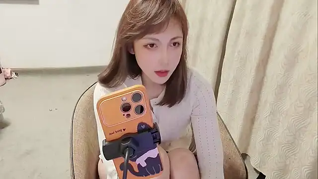 Shi luo2025 online show from March 5, 4:14 pm