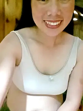 Snapshot of LyyChac chatting on September 13, 1:49 am LyyChac online show from September 13, 1:49 am