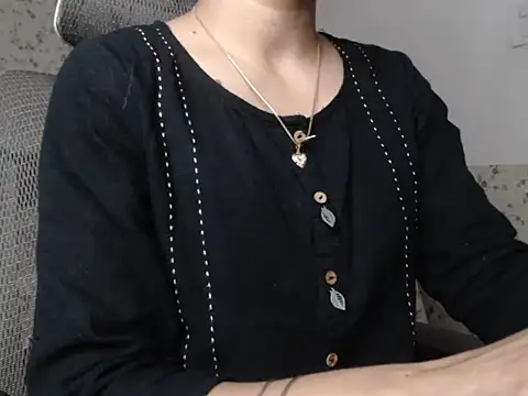 Snapshot of snow_white123 chatting on October 14, 8:53 pm snow white123 online show from October 14, 8:53 pm