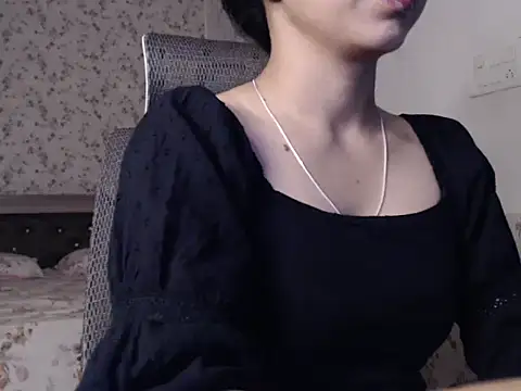 Snapshot of snow_white123 chatting on October 24, 8:27 pm snow white123 online show from October 24, 8:27 pm