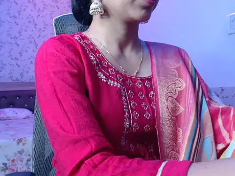 Snapshot of snow_white123 chatting on November 30, 8:57 pm snow white123 online show from November 30, 8:57 pm